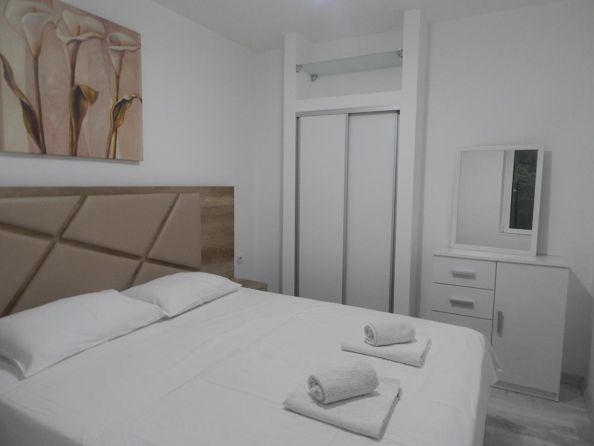 Apartment IV Kotor Eksteriør billede